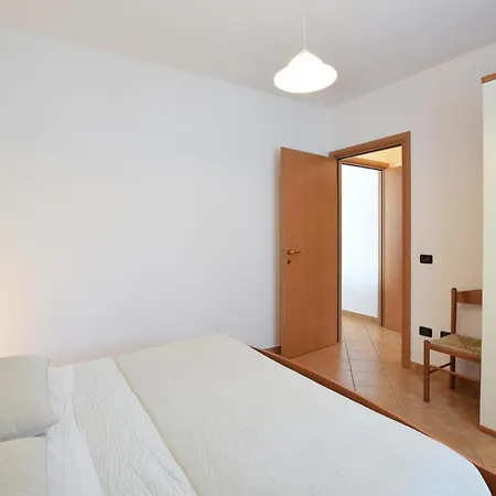 Gorgeous In With Wifi Apartman
