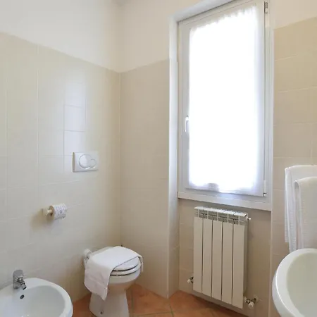 Gorgeous In With Wifi Domaso